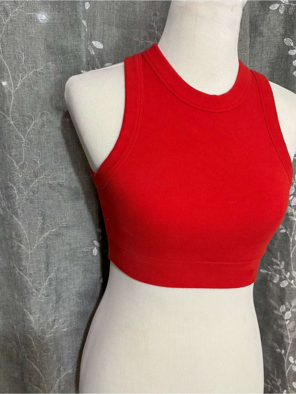 aerie Red Ribbed Racerback Crop Tank - Picture 2 of 3